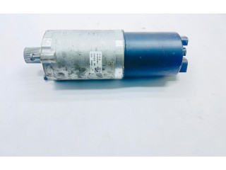 Pojistková skříňka Электрическая часть 0984253, 0122001620 BMW 4 G22 G23 G24 G26 2022