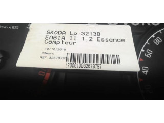 Панель приборов 5J0920811BKD0 Skoda Fabia Mk2 (5J)