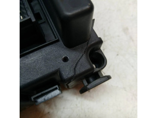 Блок предохранителей 9646405380, 24527096 Citroen C8