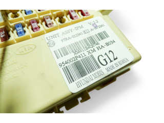 Блок предохранителей 954002P411   KIA Sorento