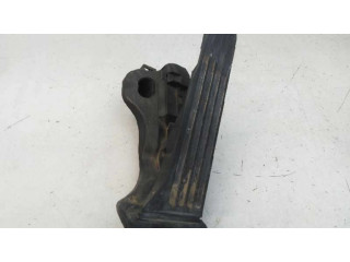 Педаль акселератора