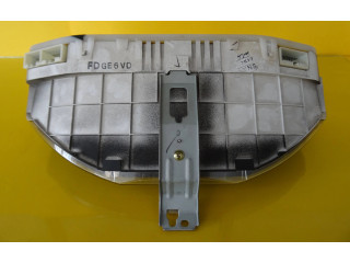 Панель приборов FDGE6VD Mazda 626