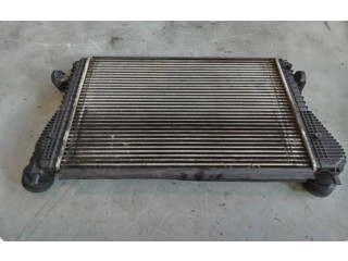 Интеркулер  1K0145803   Volkswagen Touran I 