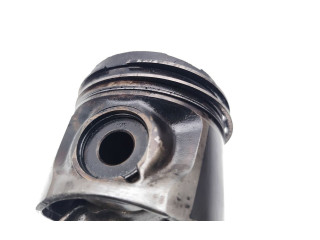  Поршень с шатуном D5244T4 D5244T4  Volvo XC90  