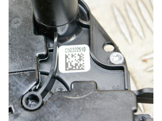 Двигатель стеклоочистителя заднего стекла