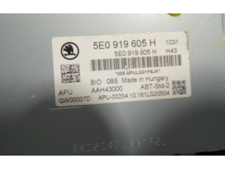 Дисплей 5E0919605HBIO, 5E0919605H Skoda Octavia Mk3 (5E)