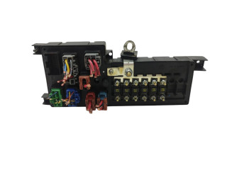 Блок предохранителей 9452993, 518323118 Volvo S80