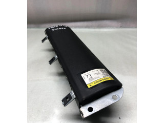 Подушка безопасности для колен 31455402 Volvo XC40