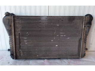 Интеркулер 1K0145803E Volkswagen Golf Plus