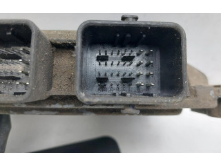 Рулевая рейка  Блок управления двигателем ECU 8200417597   Renault Clio II 2001 - 2005 года