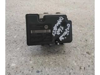 Блок АБС 1K0907379P, 00009496E5   Skoda  Octavia Mk2 (1Z)  2004 - 2013 года