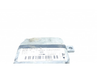 Блок подушек безопасности 8200136038, 0285001415   Renault Clio II