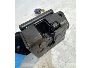 Zámek zadních dveří    Toyota Yaris 2007