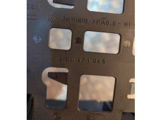   Pojistková skříňka 4E0971845   Audi A8 S8 D3 4E 2007