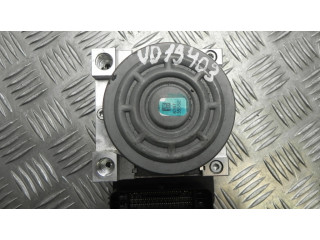 Jednotka ABS 6877110, VD19403 BMW 2 F46 2016