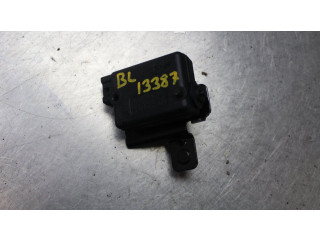 Замок багажника Dacia Sandero 2008 - 2012 года