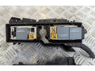 Блок предохранителей Jeep Cherokee