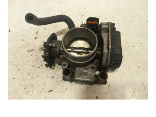 Дроссельная заслонка 058133063b   Audi A4 S4 B5 8D