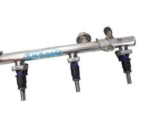 Топливная рампа A2660700395 Mercedes-Benz A W169 для двигателя M 266.920