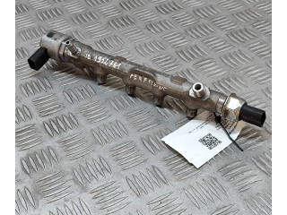 Топливная рампа 04L130089E, 04L130764   Audi A1   для двигателя CFHB