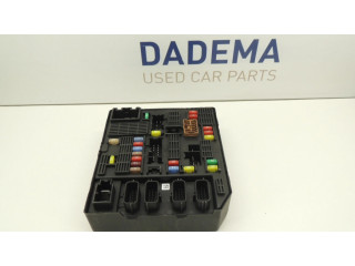 Блок предохранителей 284B67924R, DS20   Renault Scenic III -  Grand scenic III    