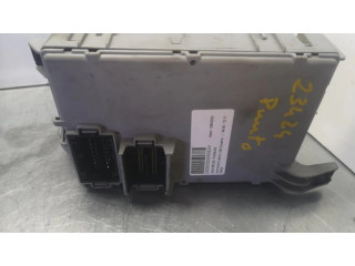   Pojistková skříňka    Fiat Punto (199) 2012