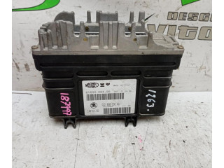 Řídící jednotka 032906030AG   Skoda Felicia I 