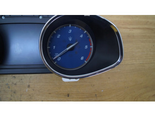 Přístrojová deska Maserati Quattroporte 2015 670030598