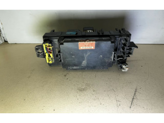 Блок предохранителей MB920106, 006486 Mitsubishi Galant