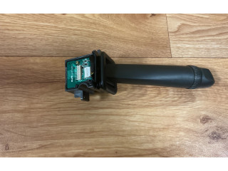 Ручка стеклоочистителей 9452391   Volvo V70