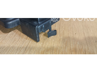 Блок предохранителей LNA2800AE Jaguar XJ X300