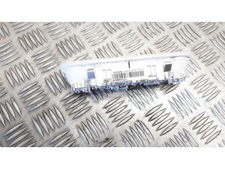 Фонарь освещения задних мест