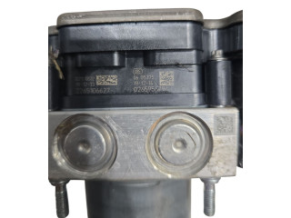 Блок управления АБС 476600364R Renault Clio V