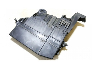 Блок предохранителей 8266253060, 82662-53060 Lexus IS 220D-250-350