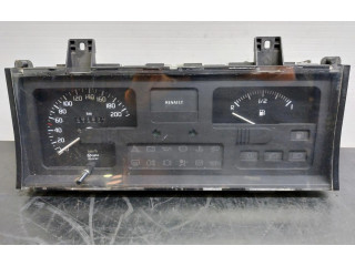 Блок предохранителей  7700841348   Renault Clio I    