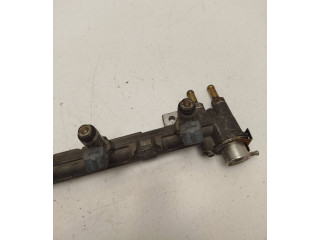 Топливная рампа 036133319   Volkswagen Golf IV  