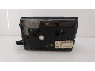 Радио/ проигрыватель CD/DVD / навигация