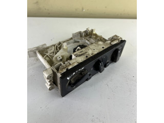 Блок управления климат-контролем MR398658 Mitsubishi Space Wagon