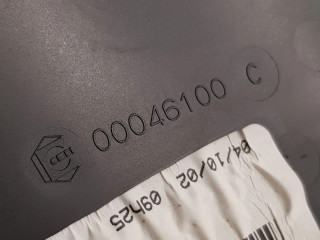 Блок предохранителей 96302, 00046100 Citroen C8