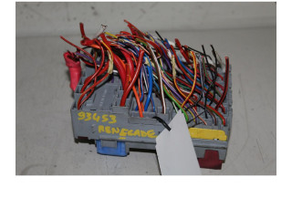 Блок предохранителей Jeep Renegade