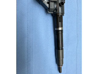 Форсунка 31336878    Volvo S90, V90  D4204T9 