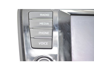 Дисплей    5E0919605D   Skoda Octavia Mk3 (5E)