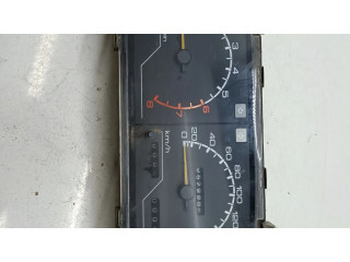 Přístrojová deska Nissan Bluebird 1990 NA9200