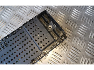 Блок предохранителей 9452772, 9452773   Volvo S80    