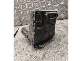 Блок предохранителей 30765646, 06W091 Volvo V70