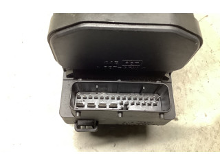 Блок АБС 11000031300, 47660VK310 Mitsubishi L200 1996-2006 года