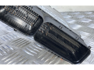 Блок управления двигателем Блок управления 04L907309B   Skoda Octavia Mk3 (5E)