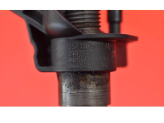 Vstřikovač 057130277AD, 057130277AD   Audi A8 S8 D3 4E     