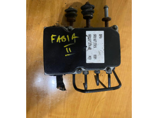 Блок АБС 6R0907379S, 6R0907379AB Skoda Fabia Mk2 (5J) 2007 - 2014 года