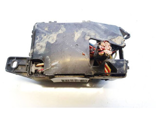 Блок предохранителей pr02000000, pr020-00000 Mitsubishi Pajero Sport I